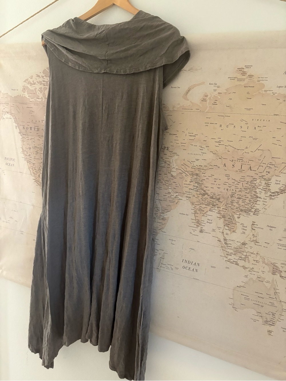 🆕Chalet Et Ceci Cowlneck Sleeveless Dress Asymmetrical Dress NWT Large - Picture 4 of 9
